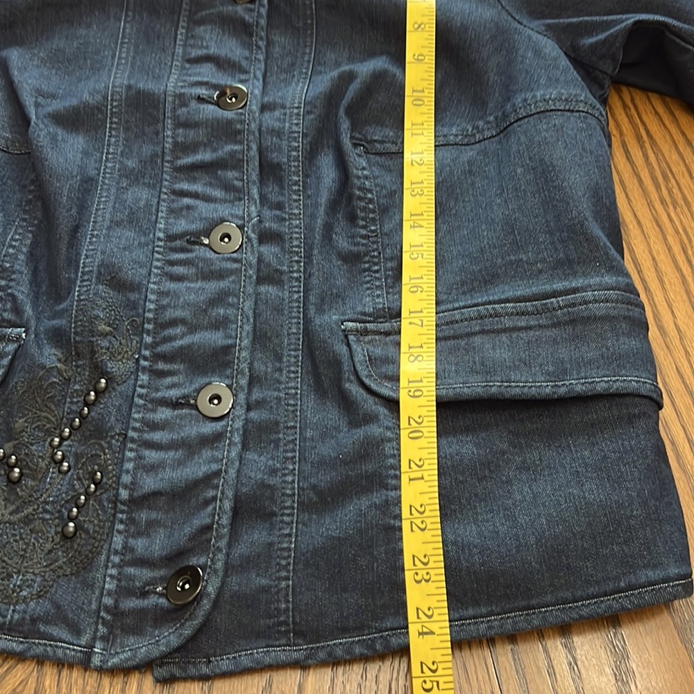 Lane Bryant Dark Wash Blue Stretch Jean Jacket with Embroidery Size 14/16 - Picture 9 of 13